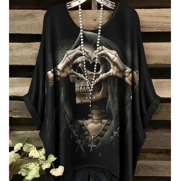 Women’s 2X Skeleton Heart Top Gothic Oversized Black Shirt US 16 Polyester Blend - Picture 1 of 10